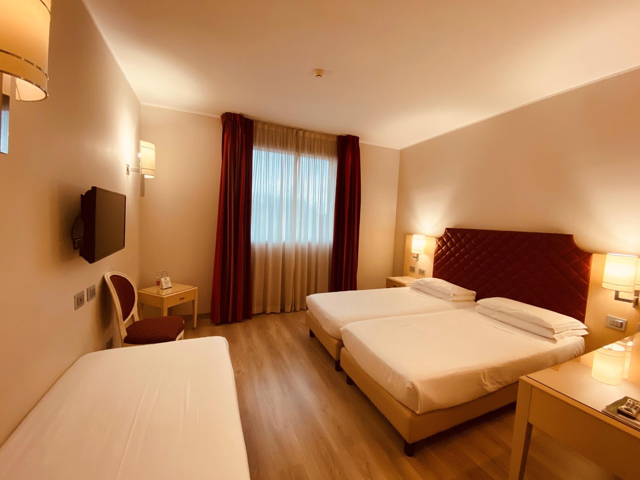 Just Hotel Lomazzo Fiera Dış mekan fotoğraf