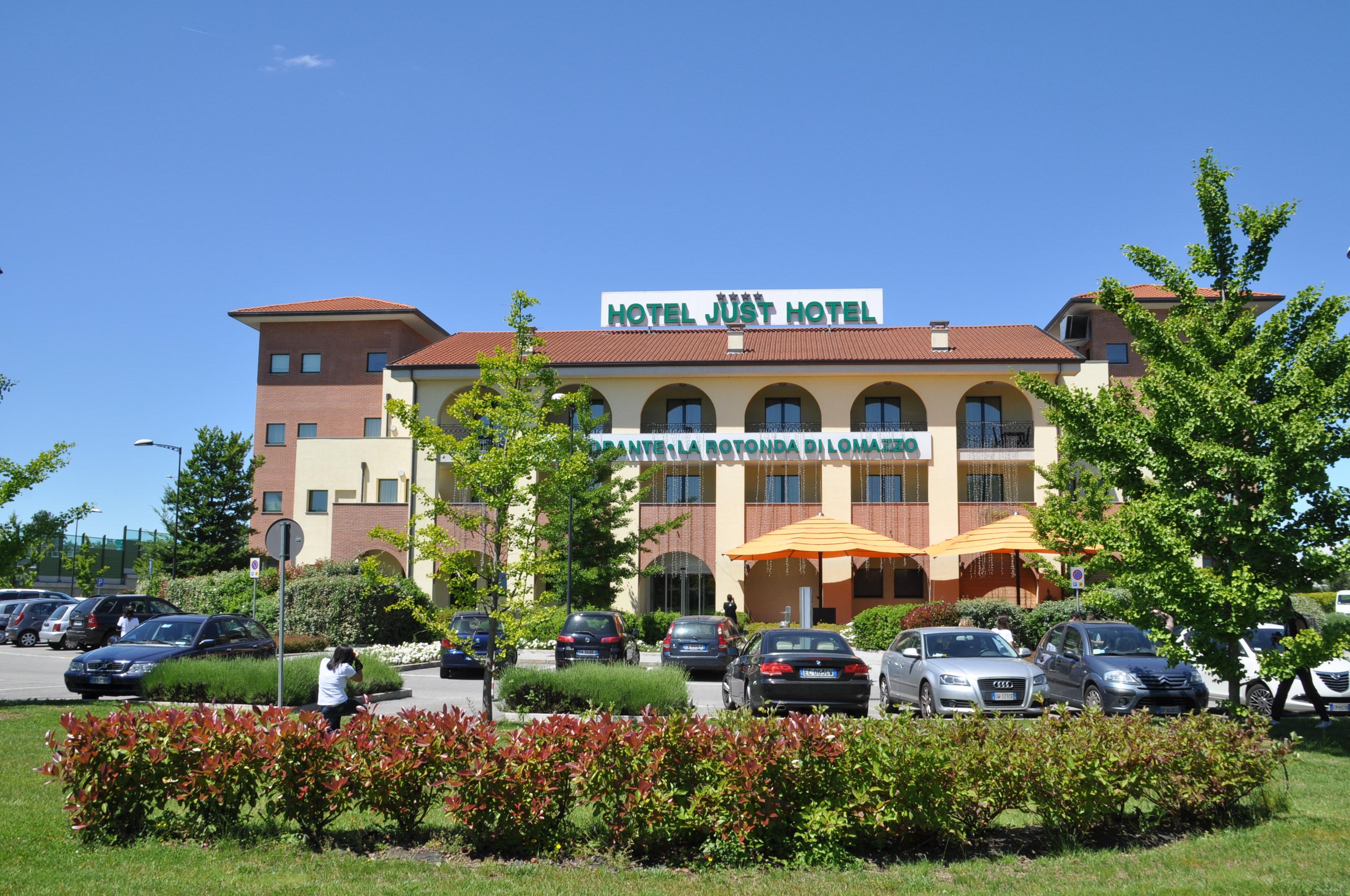 Just Hotel Lomazzo Fiera Dış mekan fotoğraf