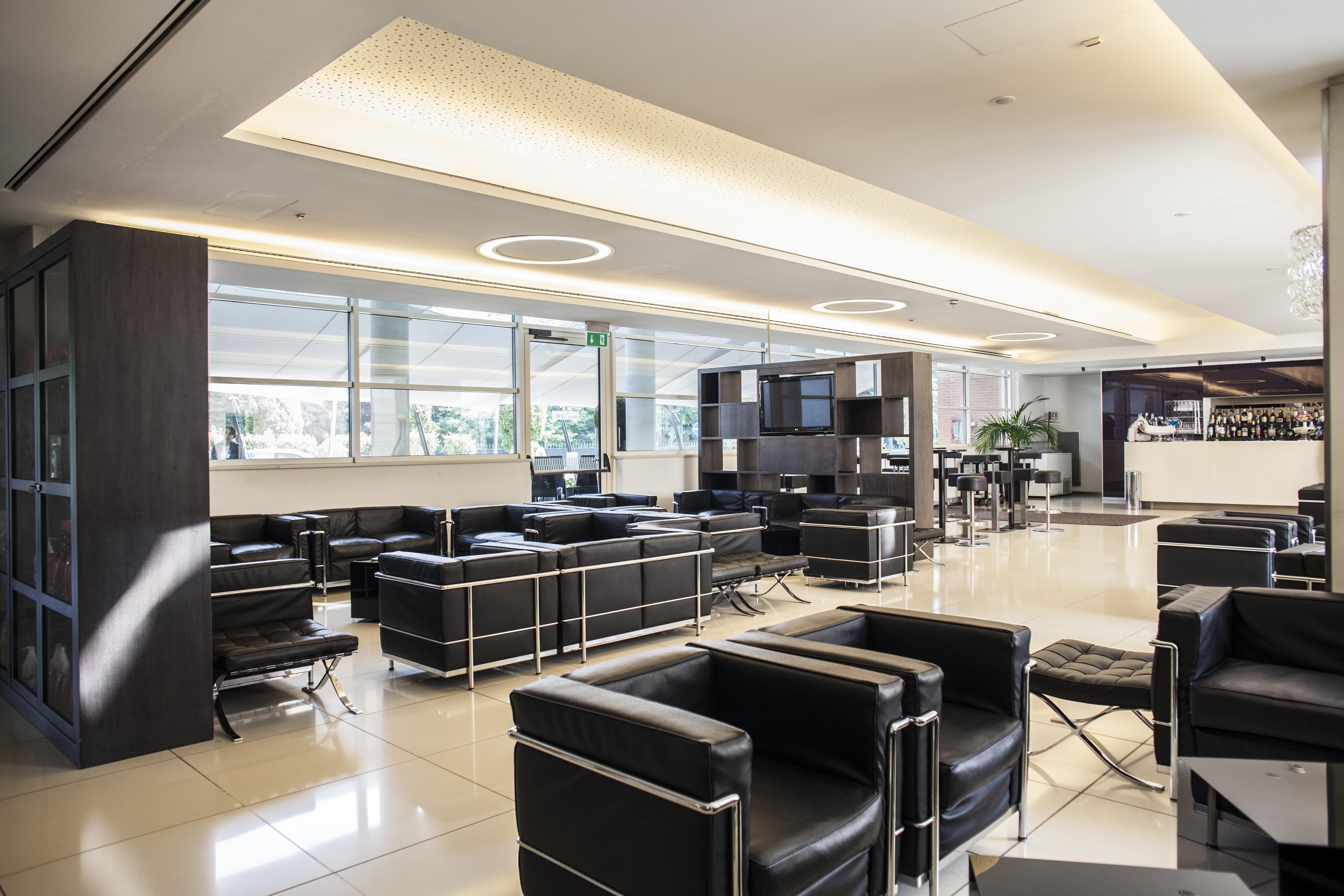 Just Hotel Lomazzo Fiera Dış mekan fotoğraf