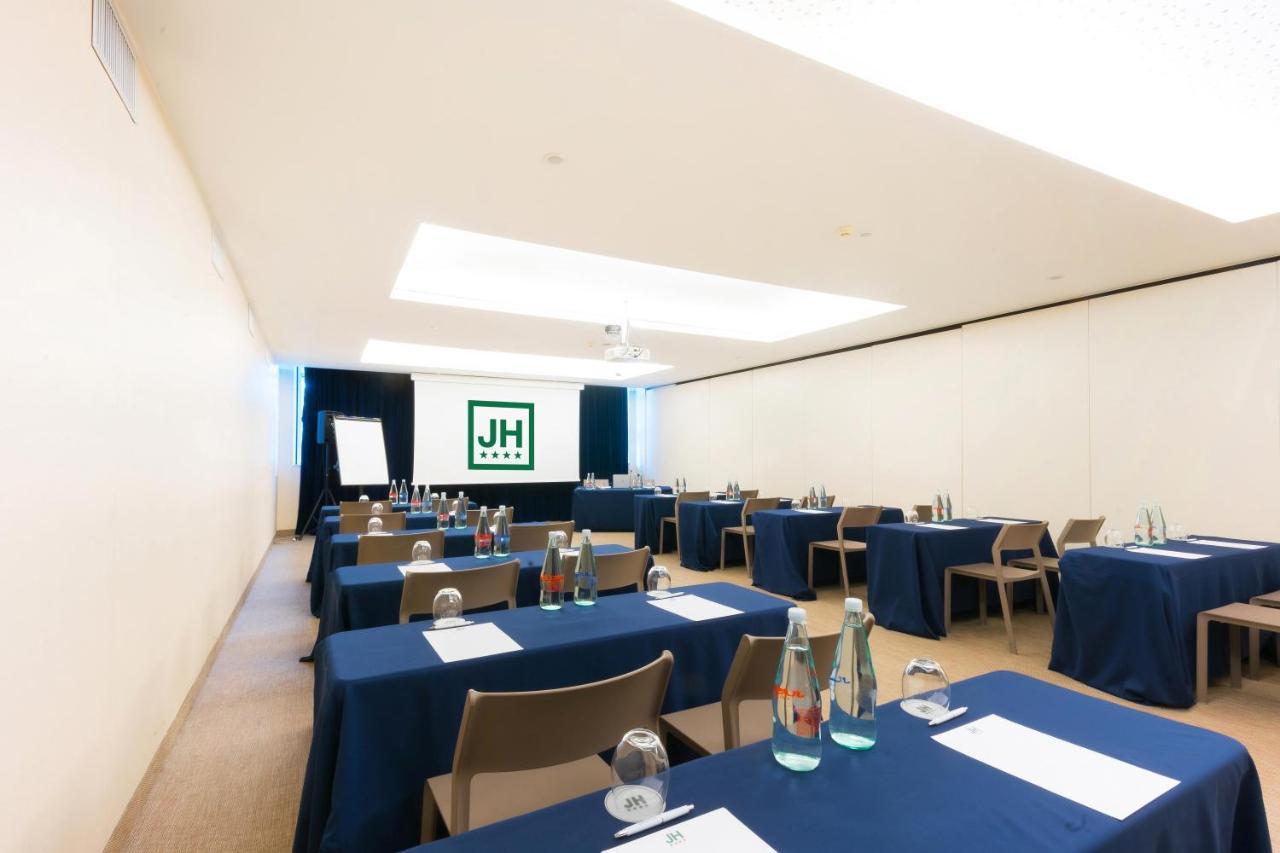 Just Hotel Lomazzo Fiera Dış mekan fotoğraf